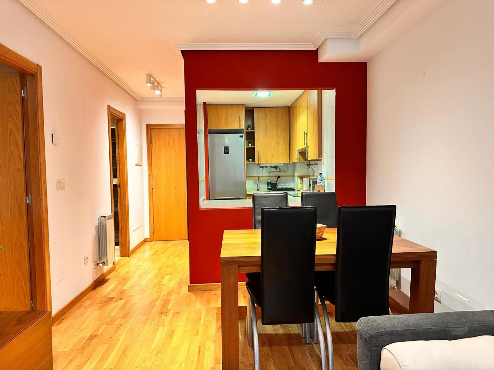 Centrico Apartamento Irmandinos Con Garaje - Homeygalicia ヴィーゴ エクステリア 写真